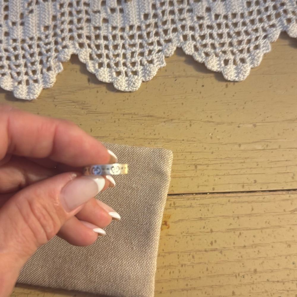 Authentic Gucci 4mm Silver Ghost Ring - image 1